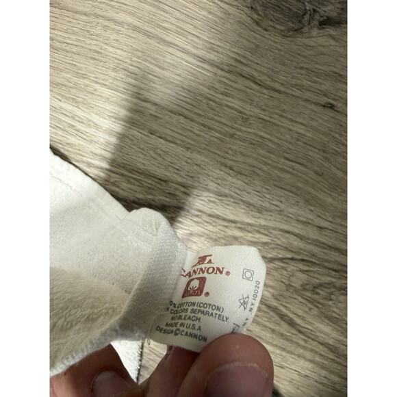 Vintage Disney Towels X5 Beach Towels Mickey Mouse Tiger Lion King - Picture 6 of 10